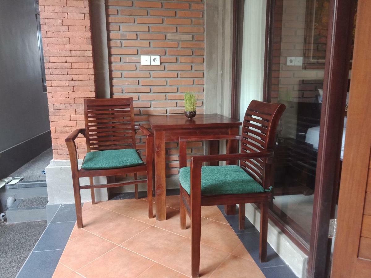 Ubud Taksu Homestay Exterior photo