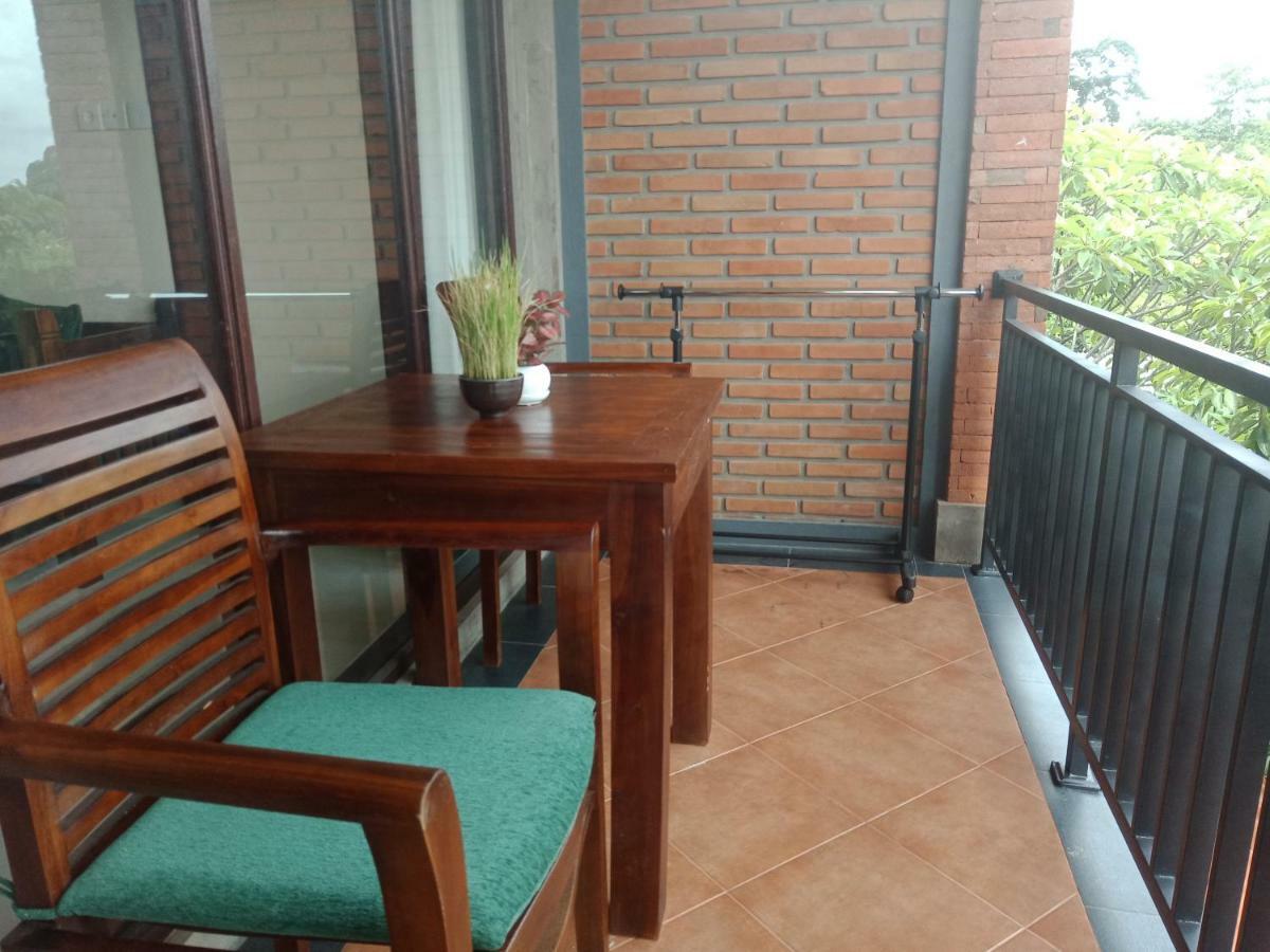 Ubud Taksu Homestay Exterior photo