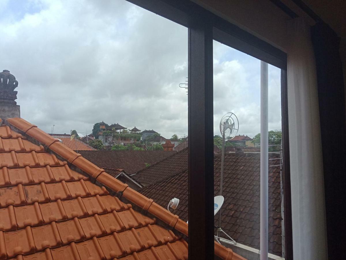 Ubud Taksu Homestay Exterior photo